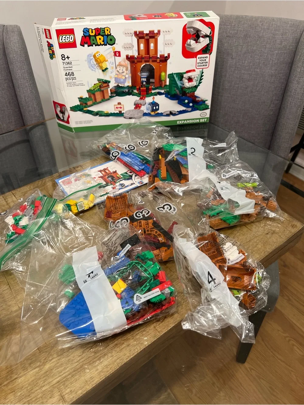 2 LEGO Super Mario Guarded Fortress & starter course sets